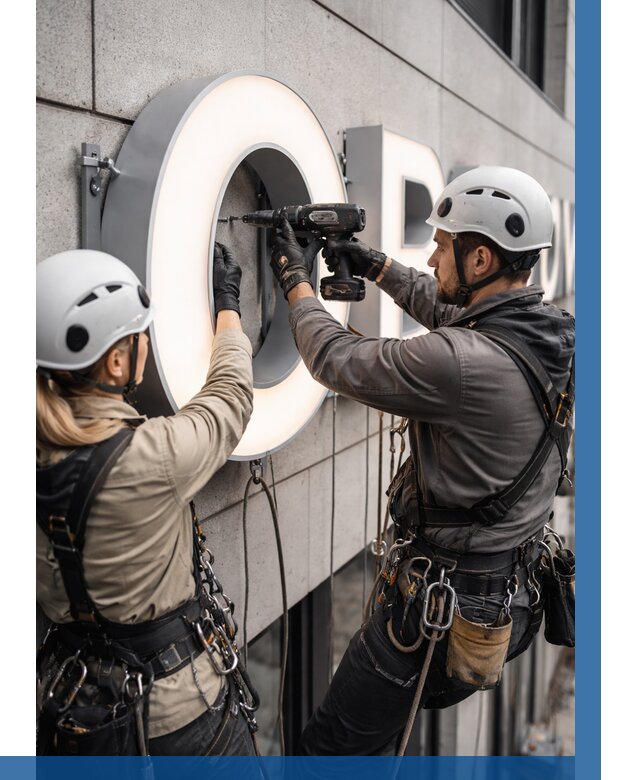 Монтаж световых букв в Аксае от 3047 р. под ключ ВЫСОТНИК-Акс